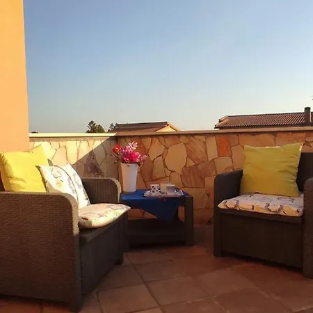 Le Pomelie Apartment *
